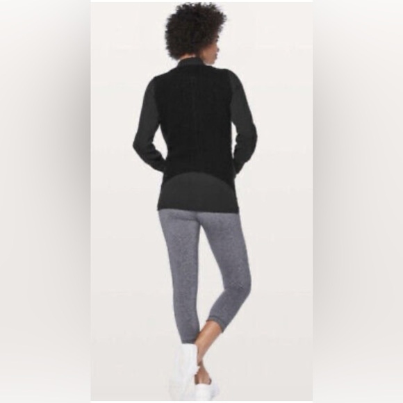Lululemon Stand Out fleece Sherpa Zip up - Picture 5 of 6